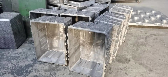 Cetakan EPS paduan aluminium yang disesuaikan dengan sistem ventilasi dan pendinginan untuk produk busa