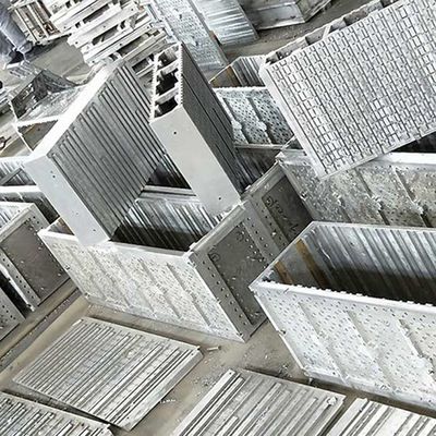 Strip Dekoratif Polystyrene Molding Dengan Lapisan Permukaan